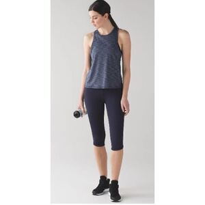 Lululemon Squad Goals Crop (17") Midnight Navy Sz. 6